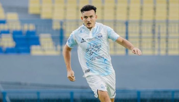 Debut Jop Van Der Avert, PSIM Kian Solid