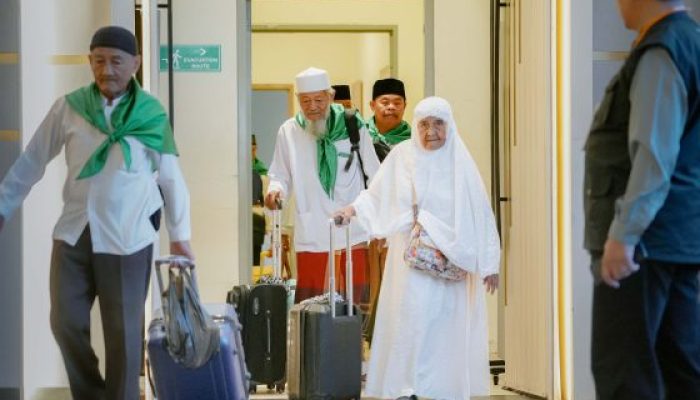 DIY Jadi Percontohan Embarkasi Berbasis Hotel, Sultan : Berikan Layanan Lahir Batin