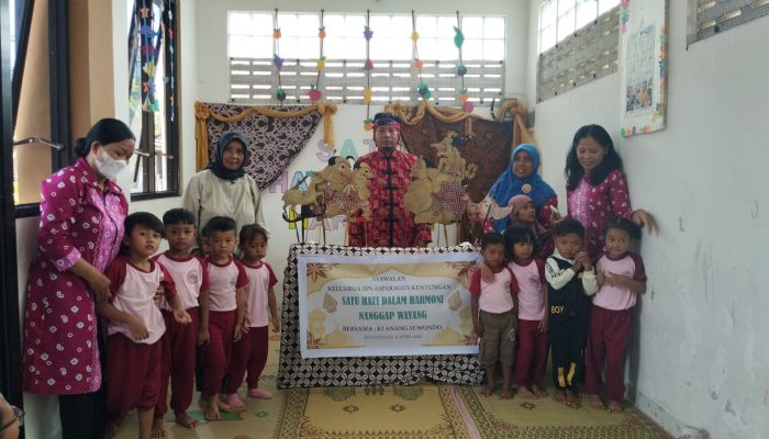 Kenalkan Tokoh Wayang dan Tanamkan Toleransi Sejak Dini, SPS Asparagus Kentungan Gelar Wayang Syawalan