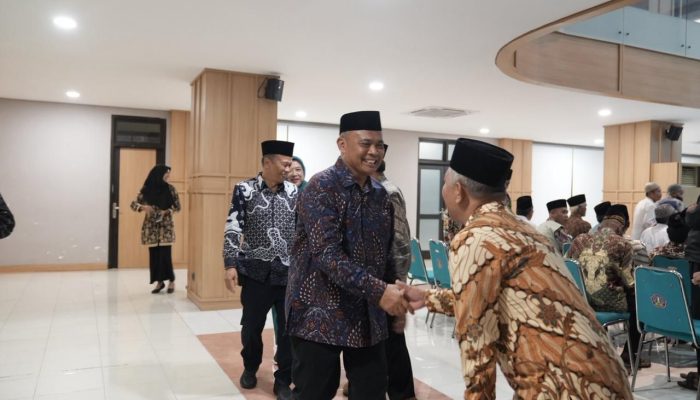 Hadiri Syawalan dan Pengukuhan LKK Banyuraden, Bupati Sleman Ajak Perkuat Sinergi dan Kolaborasi