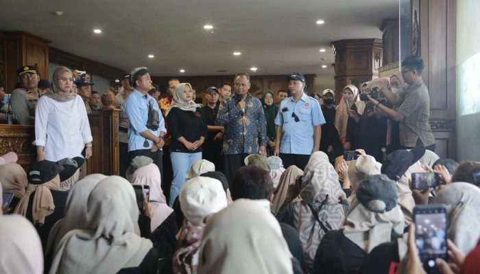 Komitmen Wujudkan Harmonisasi Industri dan Pekerja, Bupati dan Pimpinan DPRD Sleman Fasilitasi Dialog PT MTG dan SPI